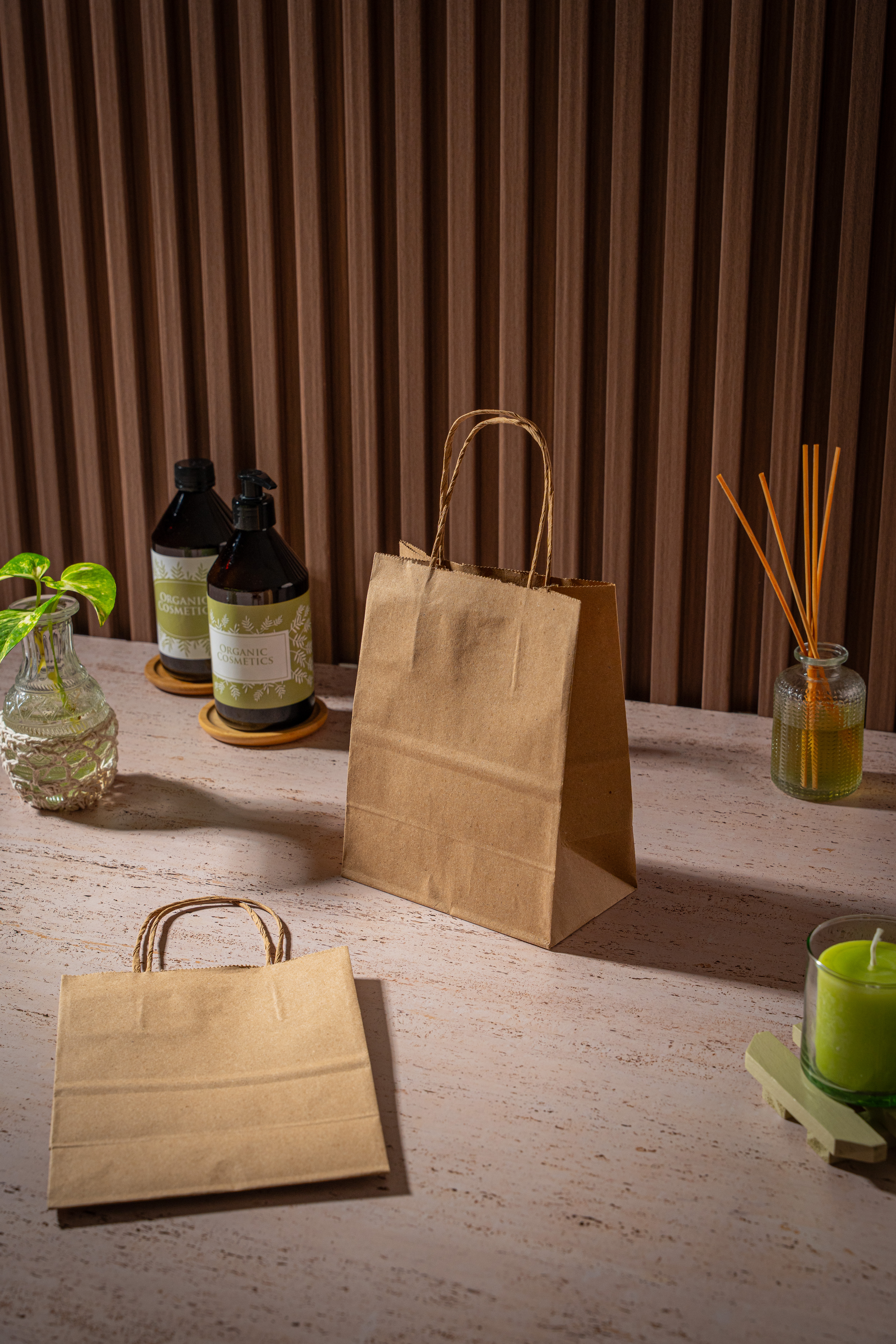 BOLSA BOUTIQUE PAPEL KRAFT 16.5*09.5*21CM *UNID