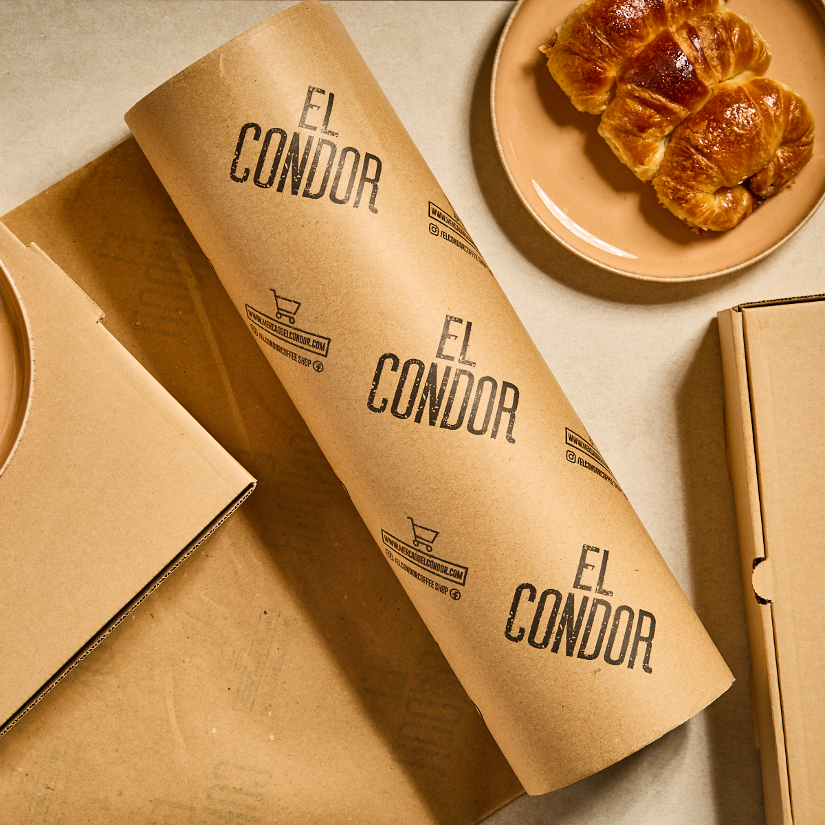 mEP PAPEL EN BOBINA PERSONALIZADO KRAFT SUPER (45GRS) .40CM X KG