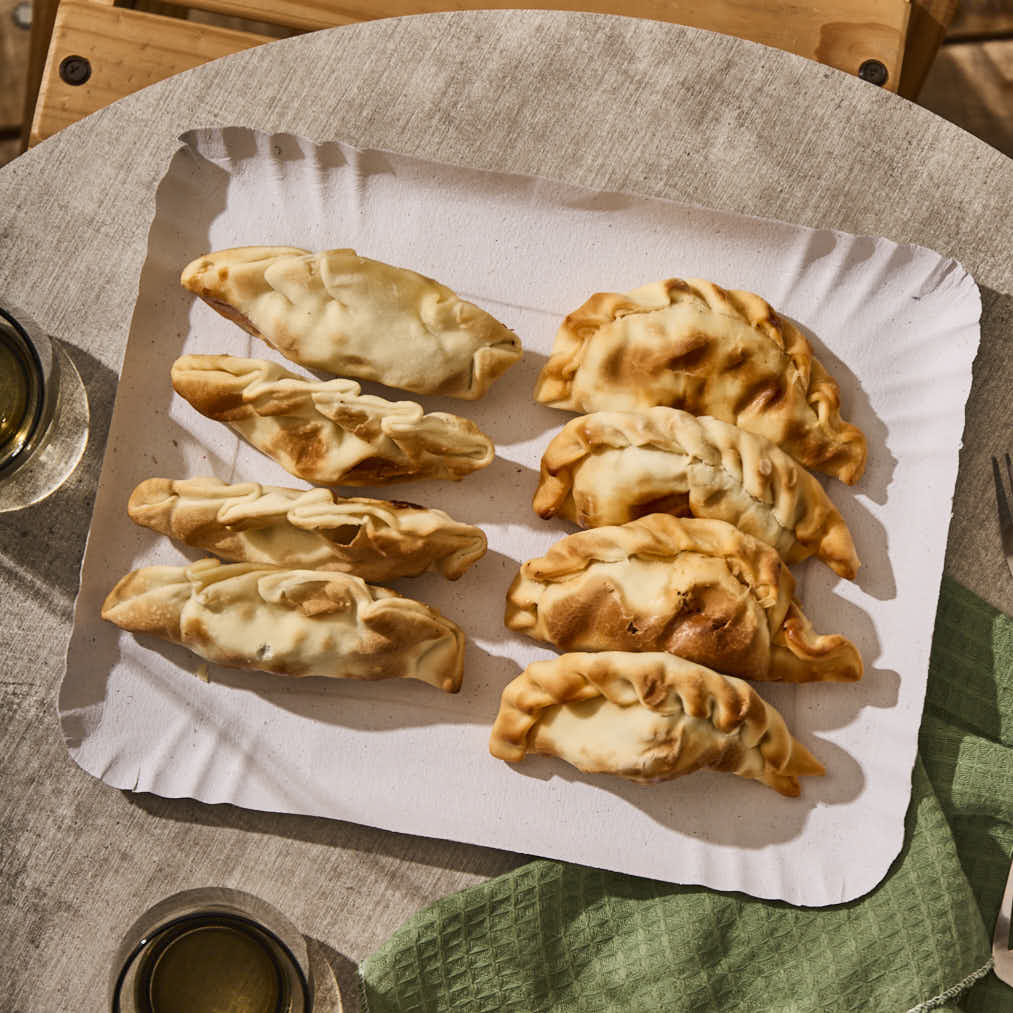 BANDEJA CARTON RECTANGULAR BLANCA Nº7 (26*33CM)*100UNID